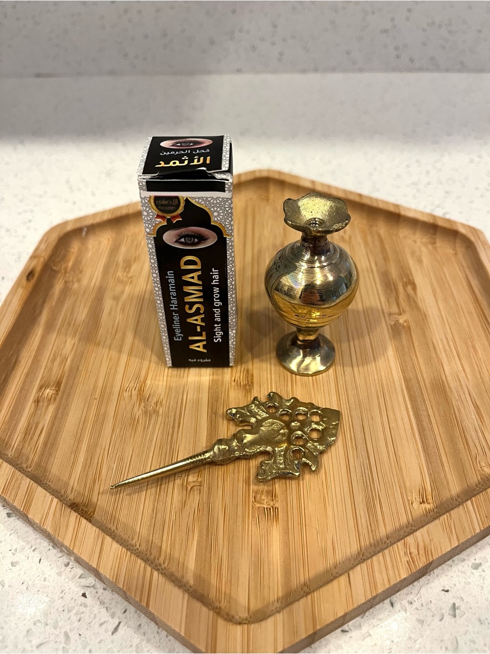 Kohl Traditional Black Eyeliner With Fillable Container